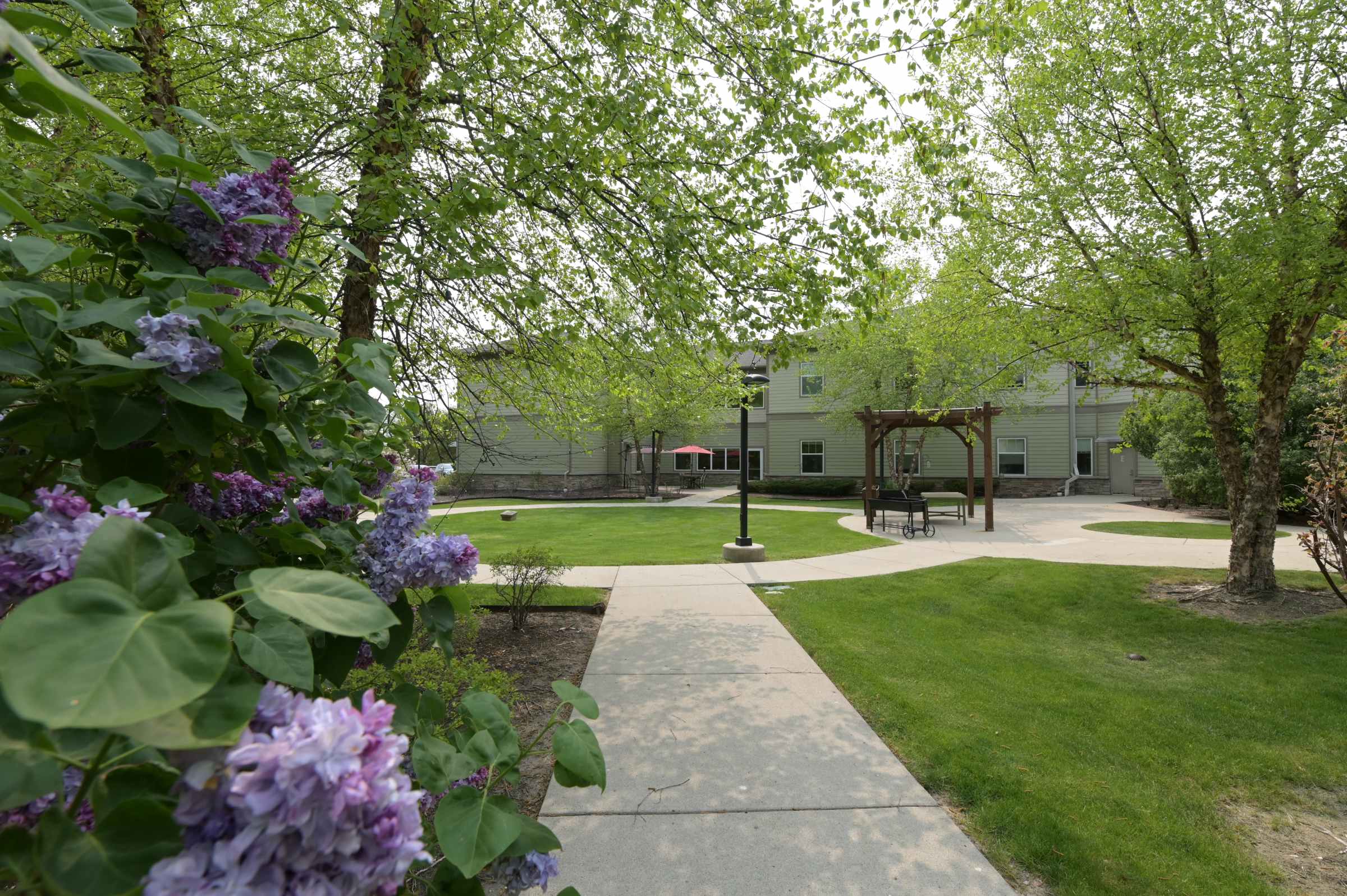 Neighborhoods of White Lake Exterior